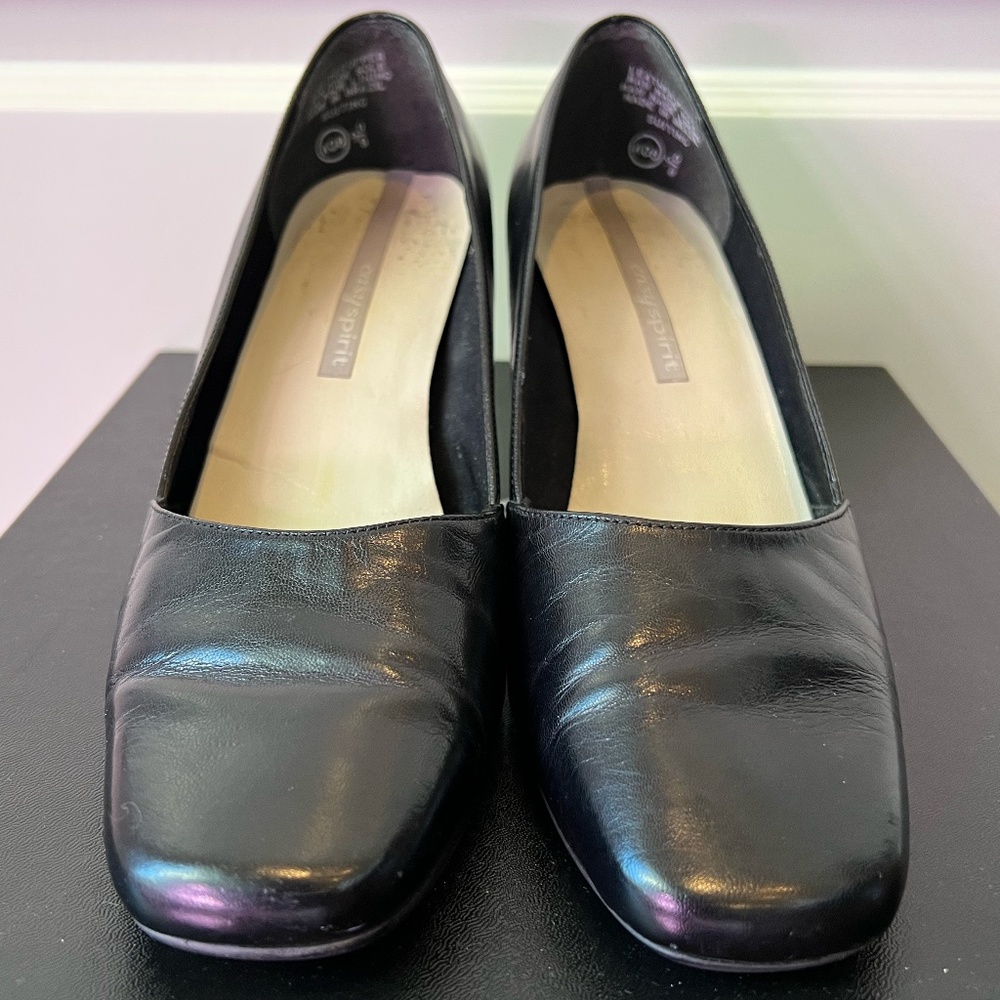 Easy Spirit Pumps